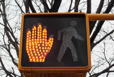 Pedestrian_signal,_Central_Park.jpg