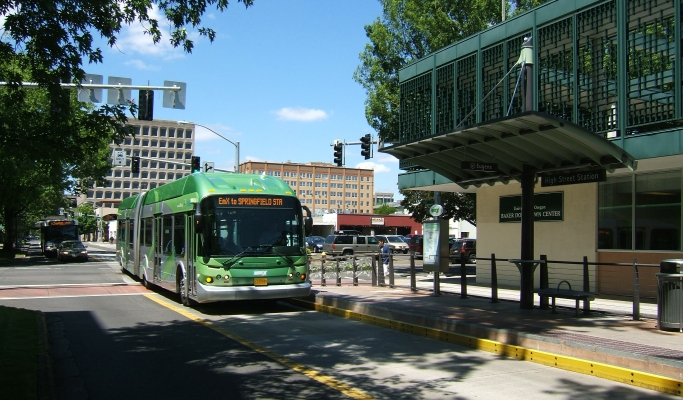 894 EmX Bus.jpg