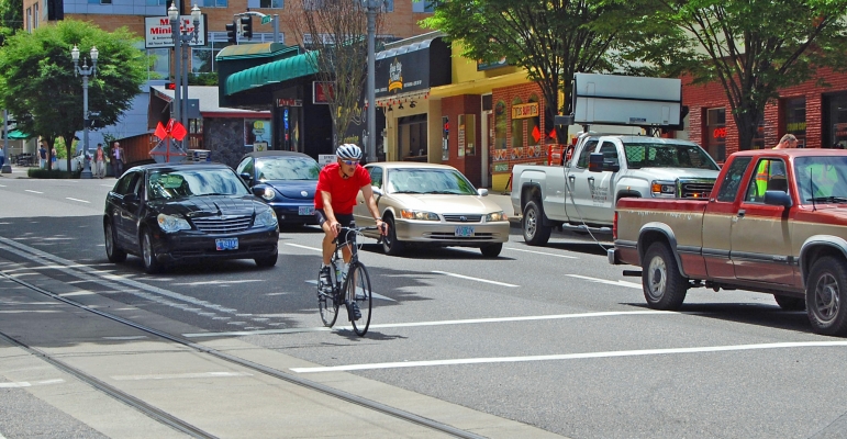 989 cyclist and drivers.jpg